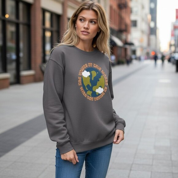 Y2K THE VOICES OF THIS WORLD WILL NOT DEFINE US Oversized Sweatshirt M L - Picture 10 of 10